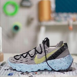 NIKE x SPACE HIPPIE 04